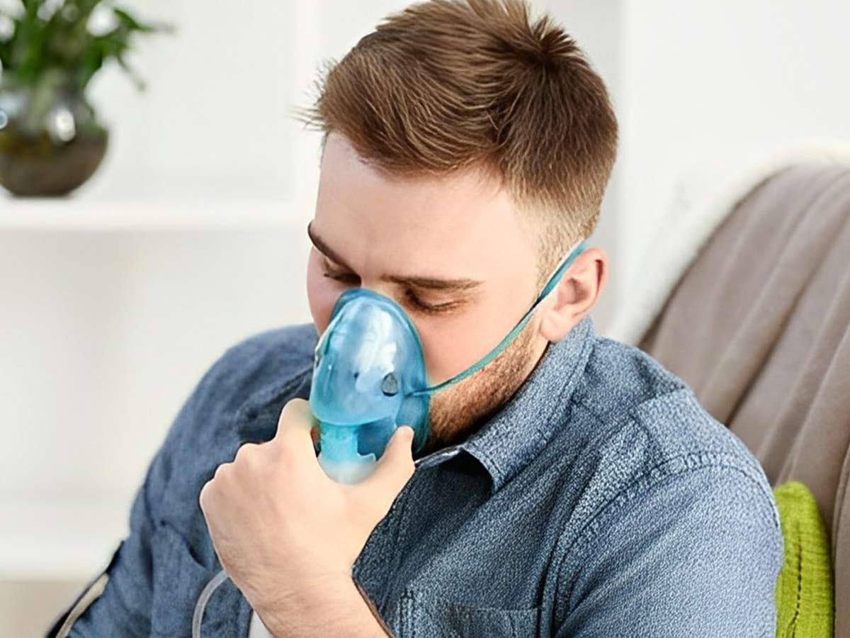 Человек болеющий астмой