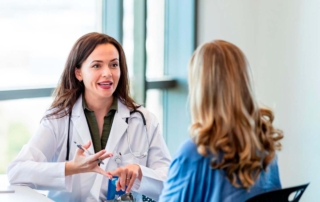 Paciente en consulta por menopausia prematura